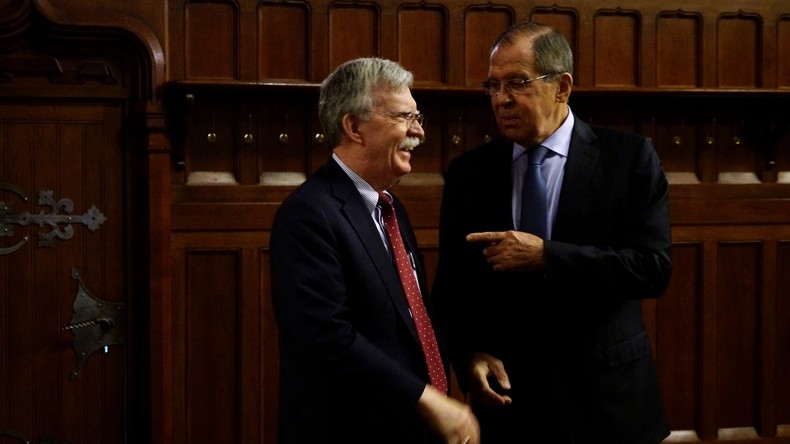 Wozu hat John Bolton Moskau besucht? – Interview mit Russlands Außenminister Lawrow (Video)