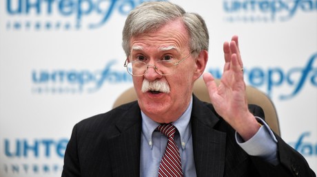 Der bisherige Abrüstungsvertrag ist veraltet – Trump-Berater Bolton nach Treffen mit Putin