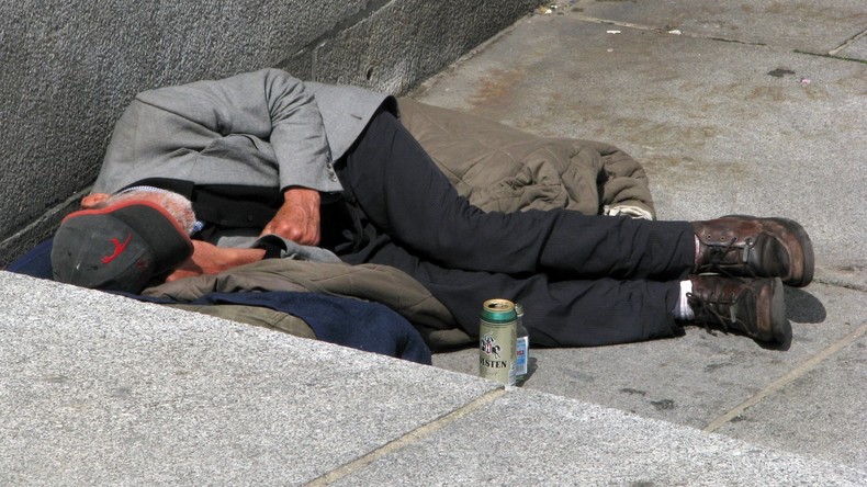 Willkommen in der realen Dystopie: Dortmund bestraft Obdachlose, weil sie auf der Straße schlafen