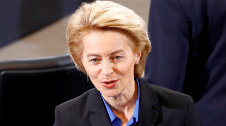 Von der Leyen kritisiert Russland und will "Armee der Europäer"