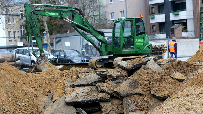 Räumung des Stadtzentrums von Mönchengladbach vor Bombenentschärfung 