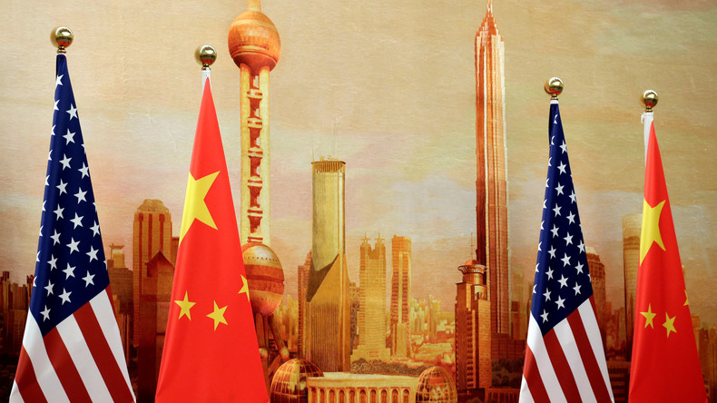 USA: China wirtschaftlich schwächen, militärisch bedrohen