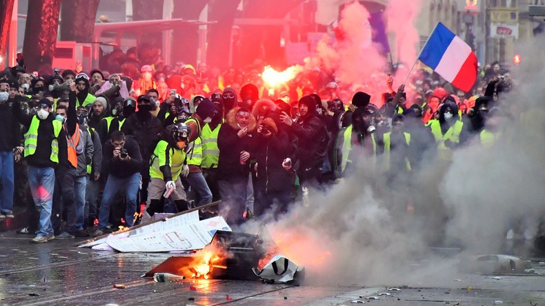 BBC wollte "um jeden Preis" russische Spur hinter Protesten in Frankreich finden