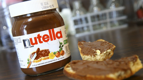 Mann stirbt trotz Polizeischutz – und Minister isst Nutella-Brot