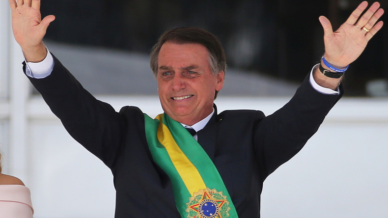 "Brasilien über alles": Ultrarechter Ex-Militär Bolsonaro tritt Präsidentenamt an 