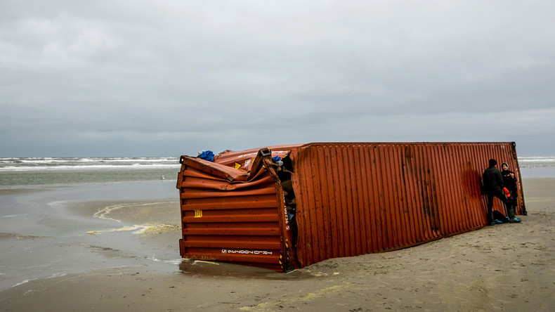 Nach Havarie in der Nordsee: Großteil der Container geortet 