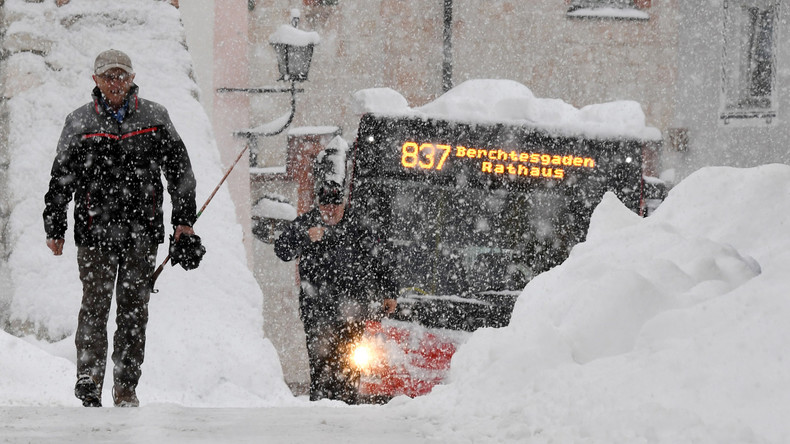 Kein Durchschnaufen: Wetterdienst warnt in Bayern vor extremen Schneehöhen