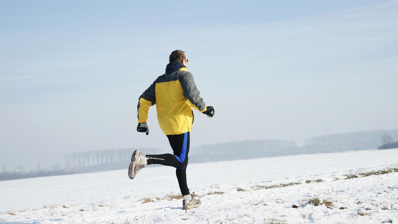 Aufgetaut: Sportler läuft 50 Kilometer bei minus 60 Grad Celsius als Spendenlauf