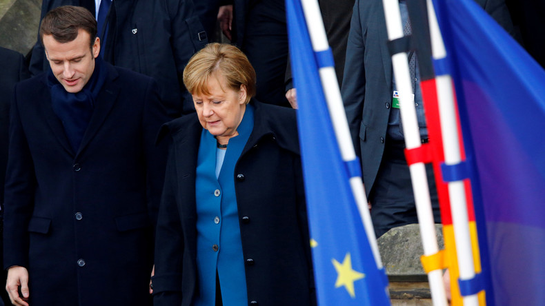 Merkel und Macron besiegeln Vertrag zur gegenseitigen Verteidigung 