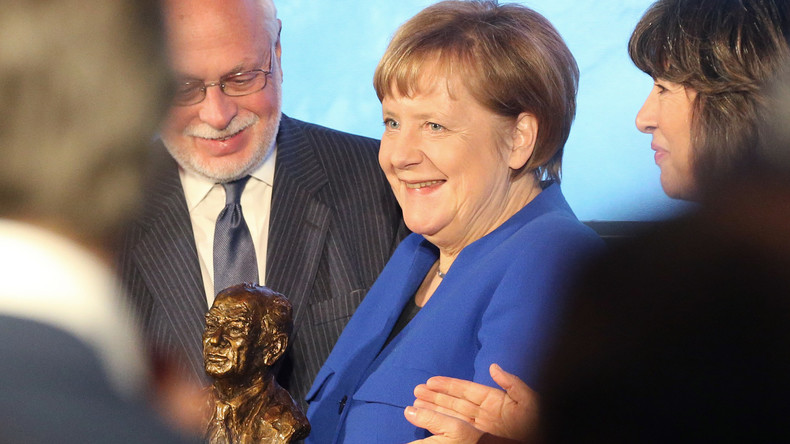 Angela Merkel mit Fulbright-Preis ausgezeichnet 