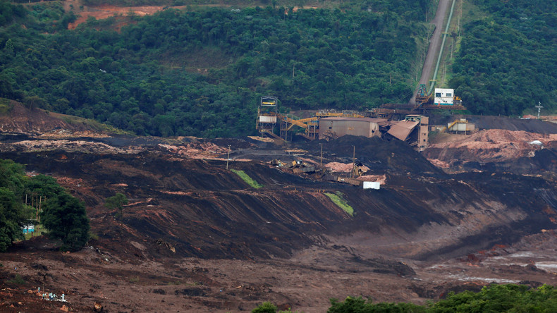 Zahl der Toten nach Dammbruch in Brasilien steigt auf 65 – kaum noch Hoffnung auf Überlebende 