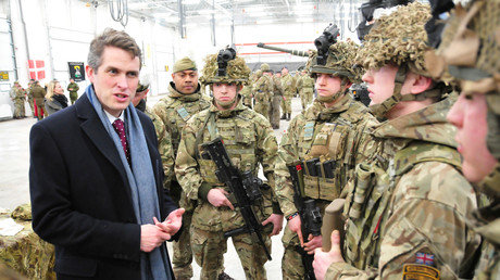 Britischer Verteidigungsminister: Großbritannien will nach Brexit Militärpräsenz im Ausland ausbauen