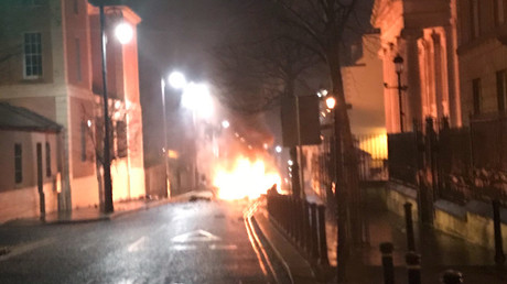 Explosion in Nordirland: Polizei ermittelt wegen möglicher Autobombe