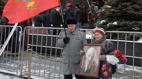 "Er stört niemanden. Lasst ihn bleiben": Abgeordnete lehnen Idee zur Beerdigung Lenins ab