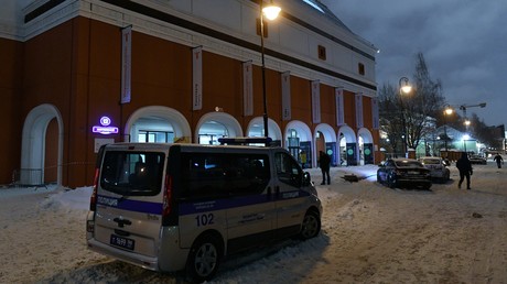 Moskau: Gemälde für 175.000 Euro vor Augen des Sicherheitspersonals gestohlen – Täter festgenommen