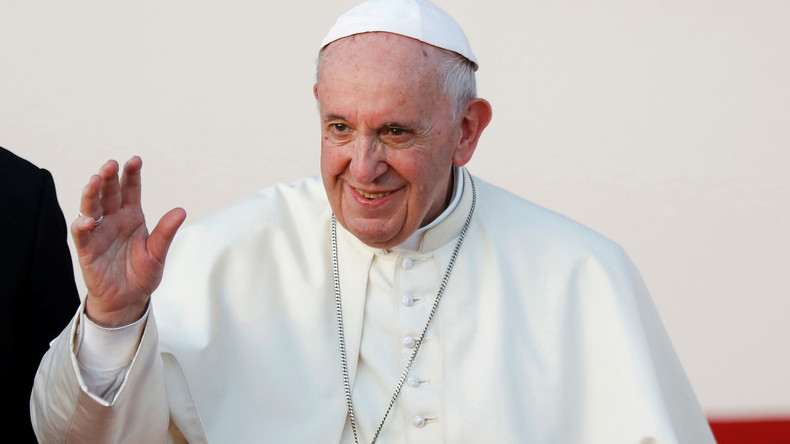 Papst beginnt historischen Besuch in Vereinigten Arabischen Emiraten 
