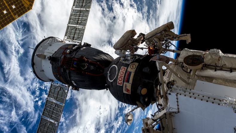 Zwischenbericht zum ISS-Leck an Sojus-Kapsel: Metall-Zerfall durch Mikroben ausgeschlossen