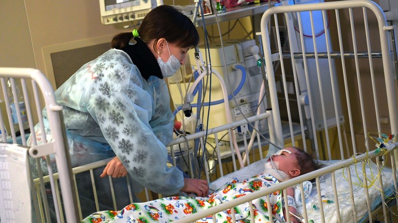 Magnitogorsk: Aus Trümmern geborgenes Kind aus Krankenhaus entlassen 