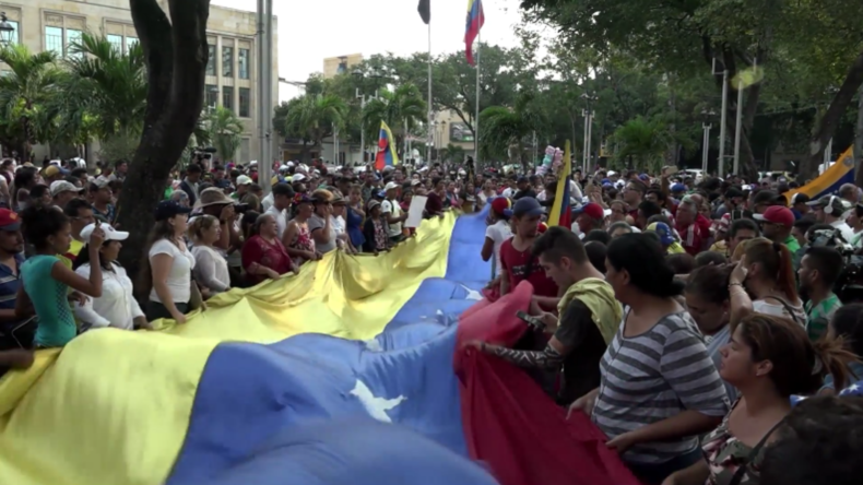 Kolumbien: Venezolaner veranstalten Kundgebung gegen Maduro in Cúcuta
