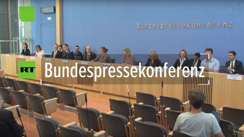 Bundespressekonferenz: "IS-Kämpfer haben das Recht, nach Deutschland zurückzukehren"