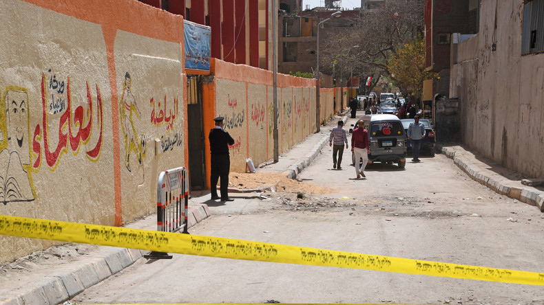 Drei Polizisten sterben bei Bombenexplosion in Kairo 