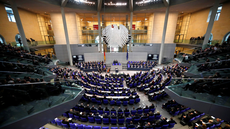 LIVE: 84. Sitzung des Deutschen Bundestags – Gesundheit, Tourismus, Feministische Außenpolitik
