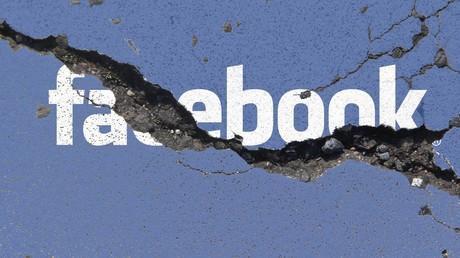"Beispiellose Zensur": Facebook löscht Accounts mit Millionen Abos wegen RT-Verbindung (Video)