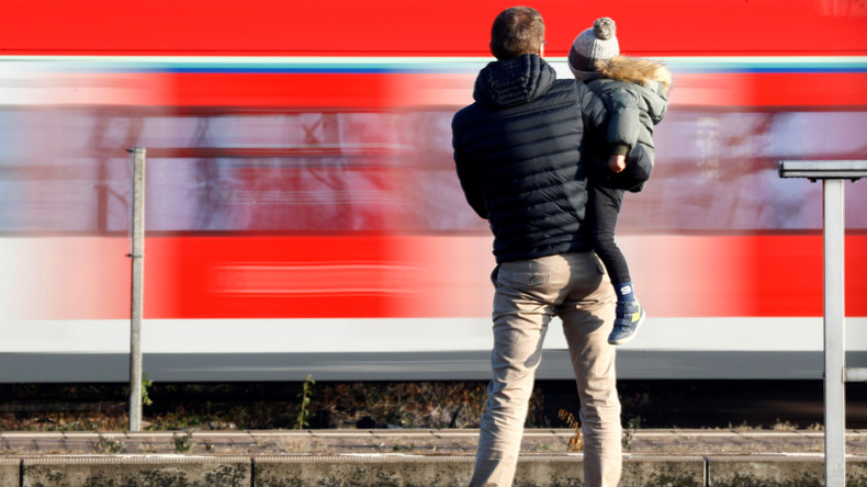 Deutsche Bahn streicht Anschreiben und erhält mehr Bewerbungen