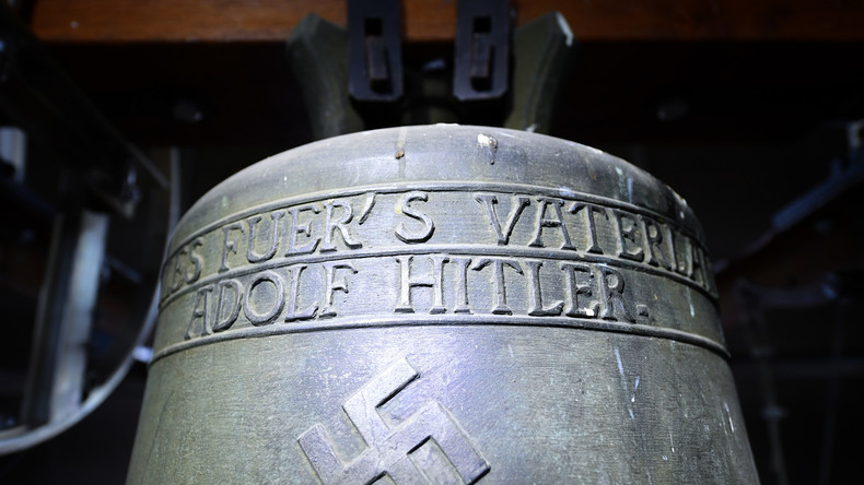 Pfälzische Gemeinde stellt Infotafel zu "Hitler-Glocke" auf 