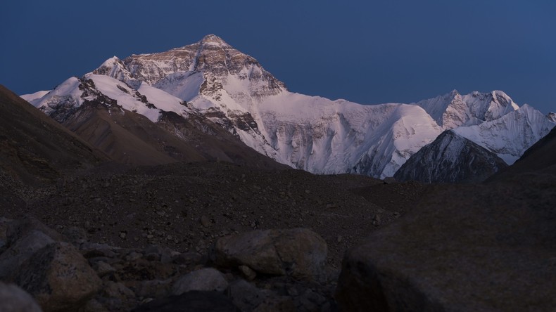 Mount Everest: Schmelzende Gletscher geben Körper von Bergsteigern frei
