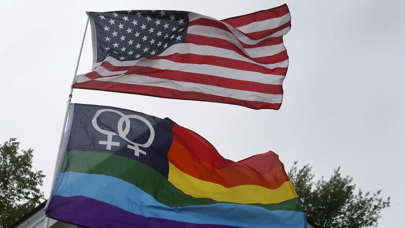 China versus USA: Dating-App für Homosexuelle für Spionage des US-Militärs missbraucht?