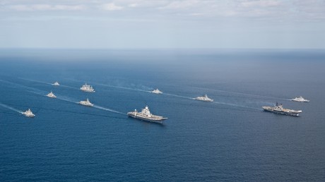 Abschreckung gegenüber Pakistan: Indische Marine entsendet Flugzeugträger und Atom-U-Boote