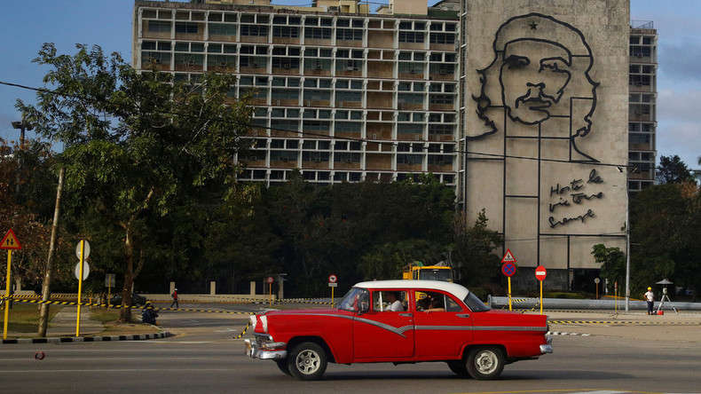  "Land of the Free" verbietet seinen Bürgern Reisen nach Kuba (Video)