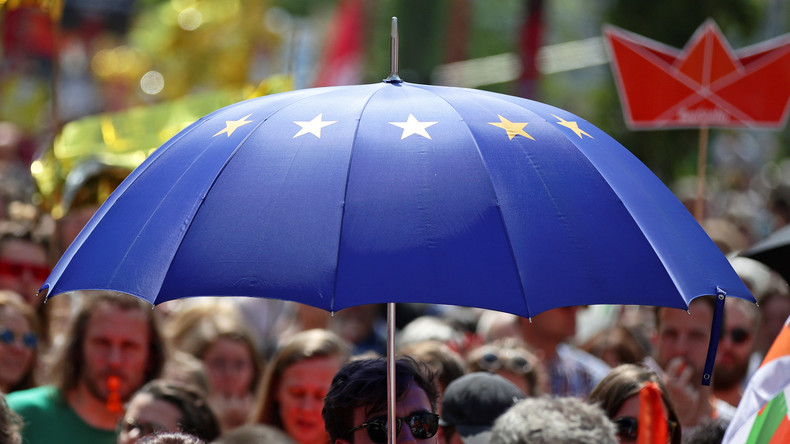 Studie: Bürger haben weniger Vertrauen in Europapolitiker als in Kommunalpolitiker