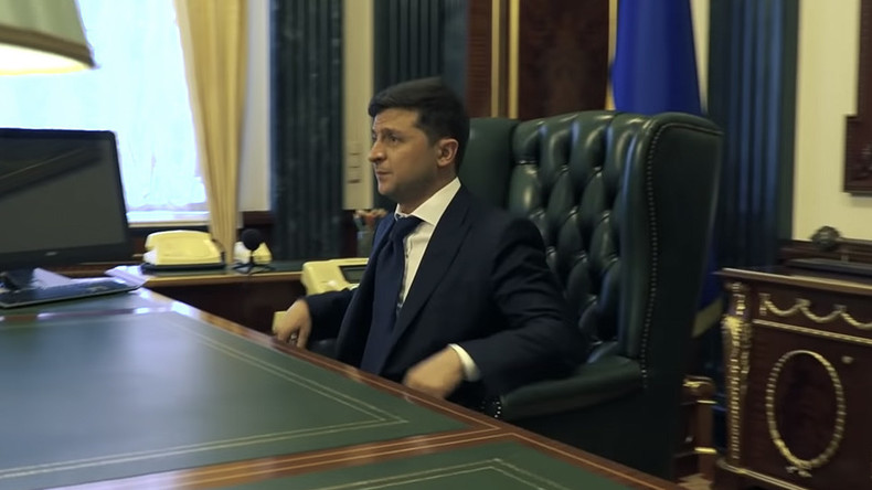 "Unbequem": Selenskij klagt über Präsidentensessel und will in Open-Space-Büro umziehen