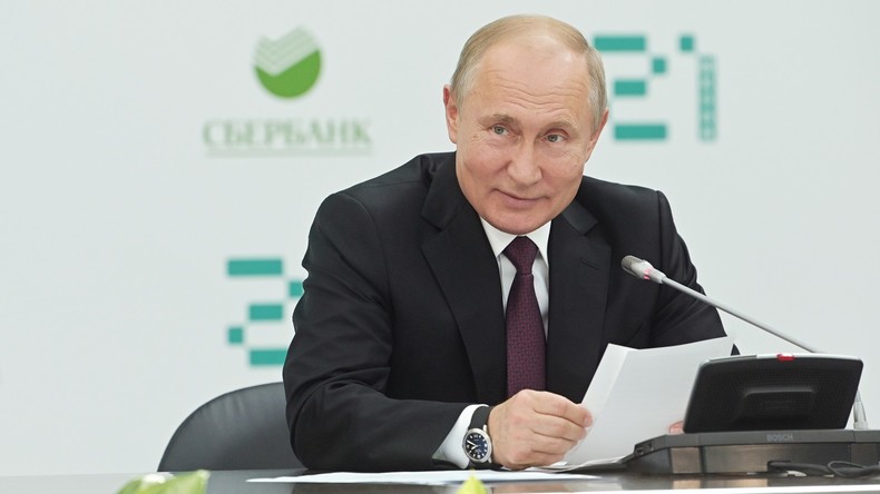 Wladimir Putin über die Zukunft der KI: "Der Spitzenreiter auf diesem Gebiet wird die Welt regieren"