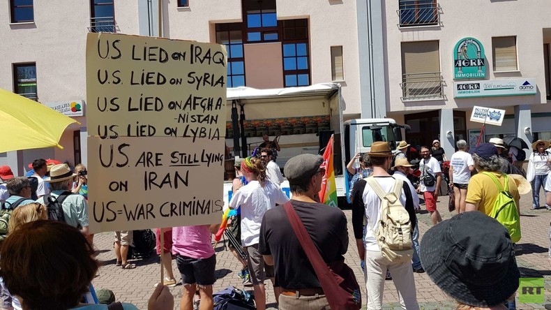 LIVE: Demo gegen US-Militärbasis in Ramstein