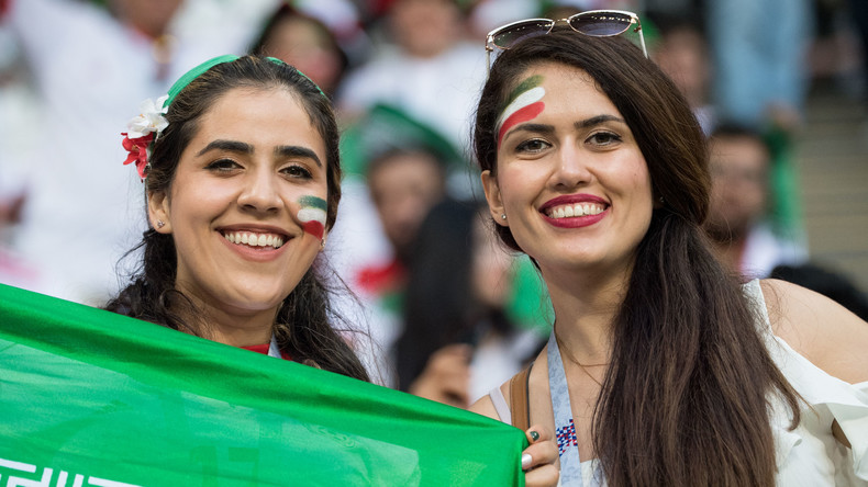 Ende der Diskriminierung: Iranische Frauen sollen wieder ins Fußballstadion...