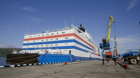 Russland: Einzigartiges schwimmendes Kernkraftwerk bereit für die Reise nach Fernost