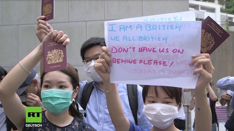 Geschichtsvergessen: Demonstranten in Hongkong bitten Ex-Kolonialmacht um Hilfe (Video)
