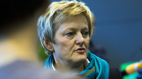 "Als Kind zu viel gef… worden" – Berliner Landgericht erlaubt Beleidigung von Renate Künast