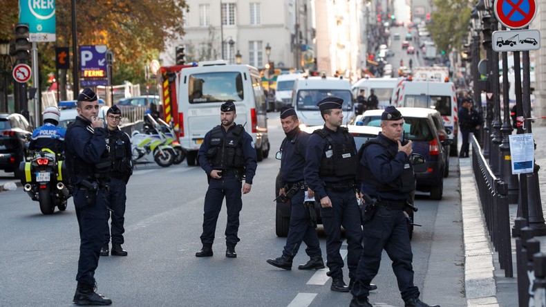 Polizistenmörder von Paris war Islam-Konvertit
