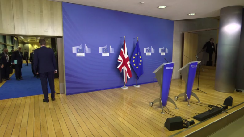 "Wir haben einen Deal" – Juncker und Johnson kündigen neuen Brexit-Plan an