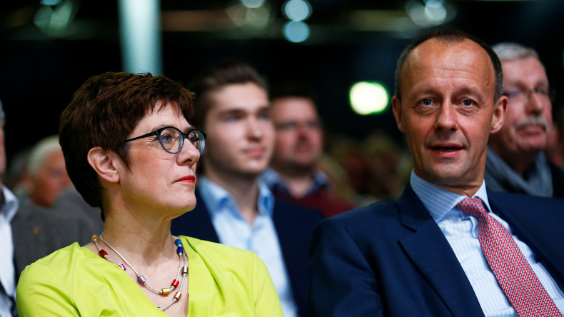 Nach Thüringer Wahldebakel: Friedrich Merz greift CDU-Parteivorsitzende Kramp-Karrenbauer an