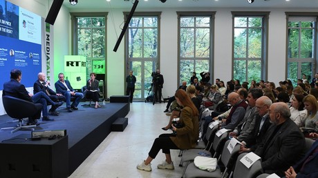 RT veranstaltet Konferenz zur Rolle der Medien bei internationalen Konflikten