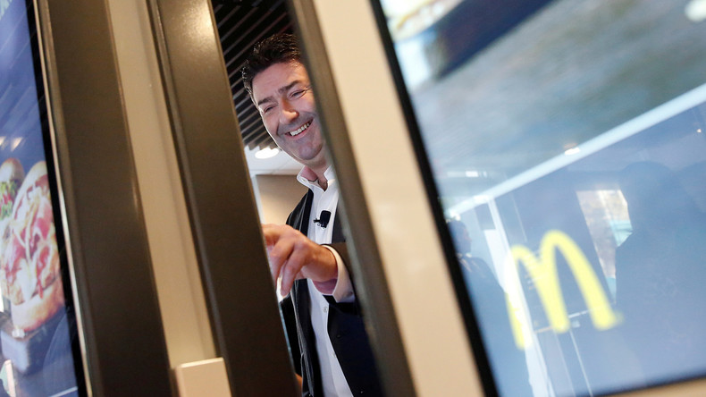 McDonald's entlässt Vorstandschef wegen Liebesbeziehung am Arbeitsplatz