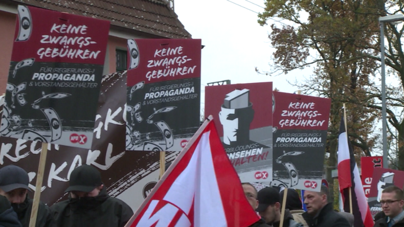 Hannover: 7.000 Menschen protestieren gegen Anti-GEZ-Kundgebung der NPD und für Pressefreiheit