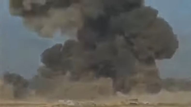 Syrische Armee jagt Selbstmordattentäter in Dschihad-Mobil in die Luft