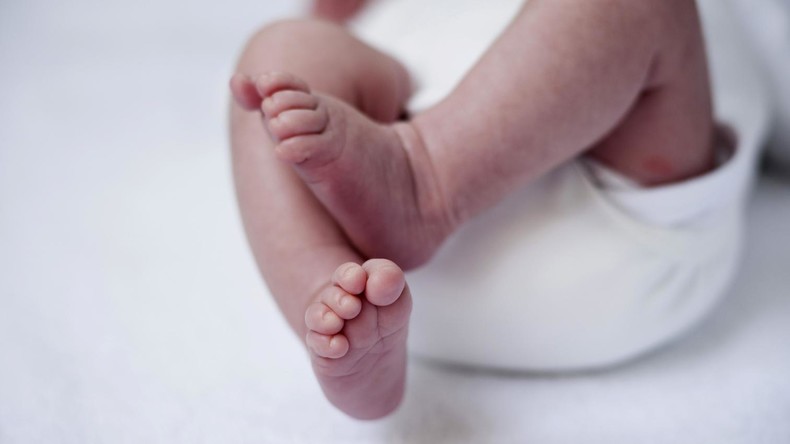 Polen: Baby kommt mit über drei Promille zur Welt und stirbt
