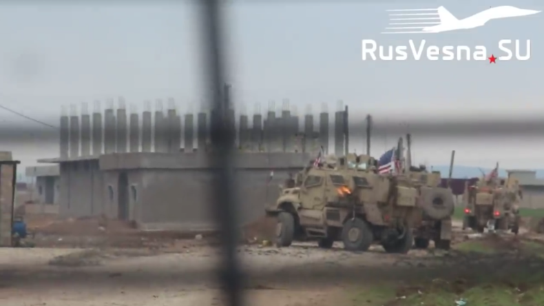 "Sie bringen Frieden" – Schusswechsel zwischen US-Soldaten und Syrern von russischen Kräften gefilmt